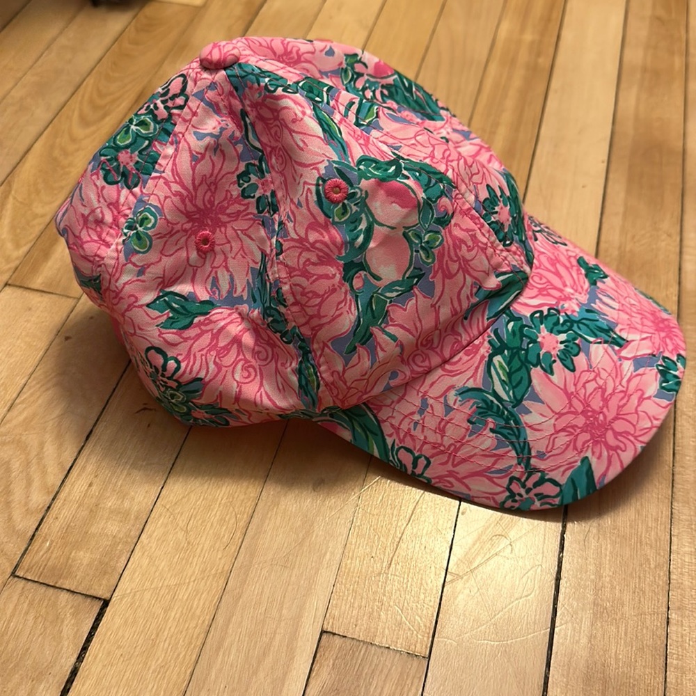 Lily Pulitzer hat